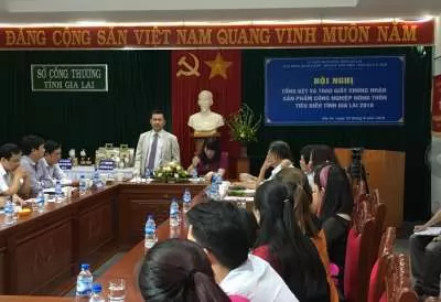 TRUONG SINH GROUP NHẬN CHỨNG NHẬN SẢN PHẨM CÔNG NGHIỆP NÔNG THÔN TIÊU BIỂU NĂM 2018